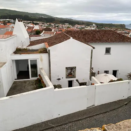 Nyaraló Memoria Angra do Heroísmo